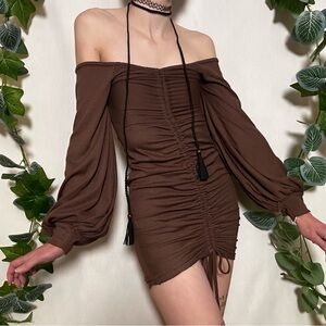 PrettyLittle Thing brown ruched cinch bodycon mini dress with flare sleeves S
